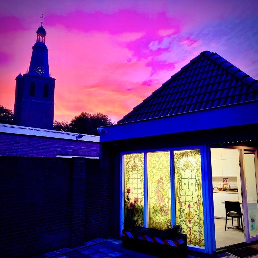 Rooi Bij de Knoptoren B&B Sint-Oedenrode Buitenkant foto